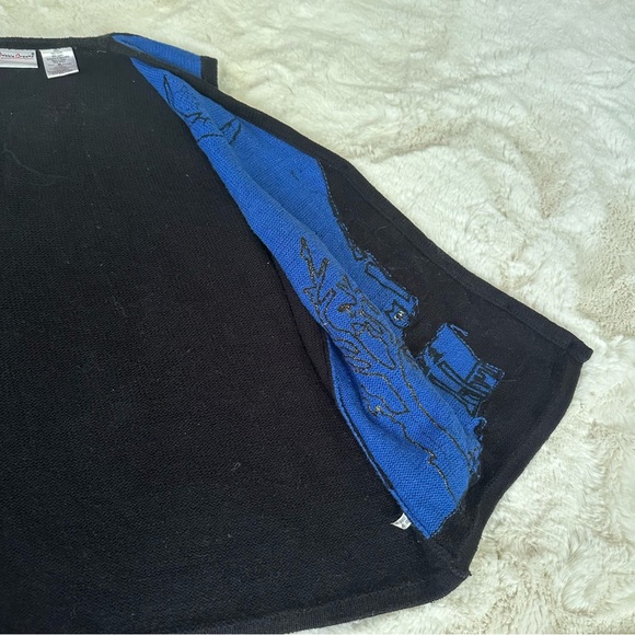 Relisted in my closet! Vintage oversized Halloween Haunted House sweater vest - Picture 7 of 13